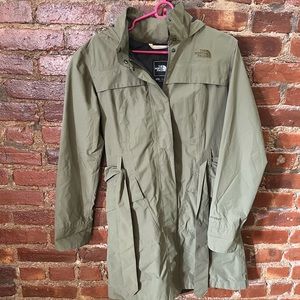 Size medium olive green north face trench coat.